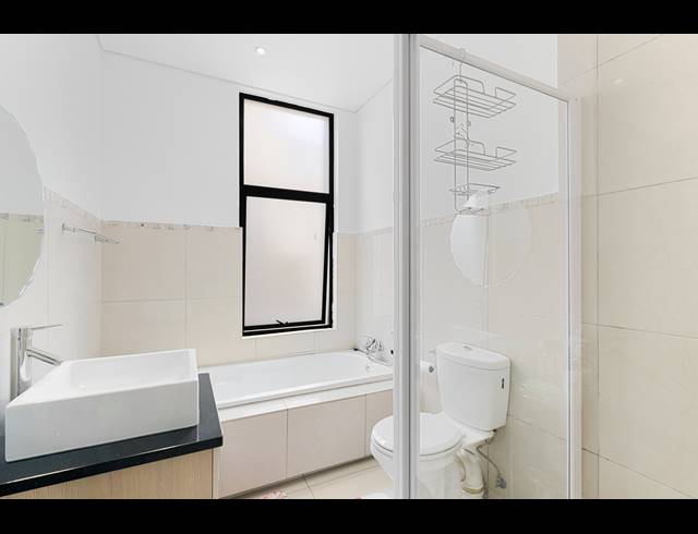 3 BEDROOM TOWNHOUSE FOR SALE IN BRYANSTON